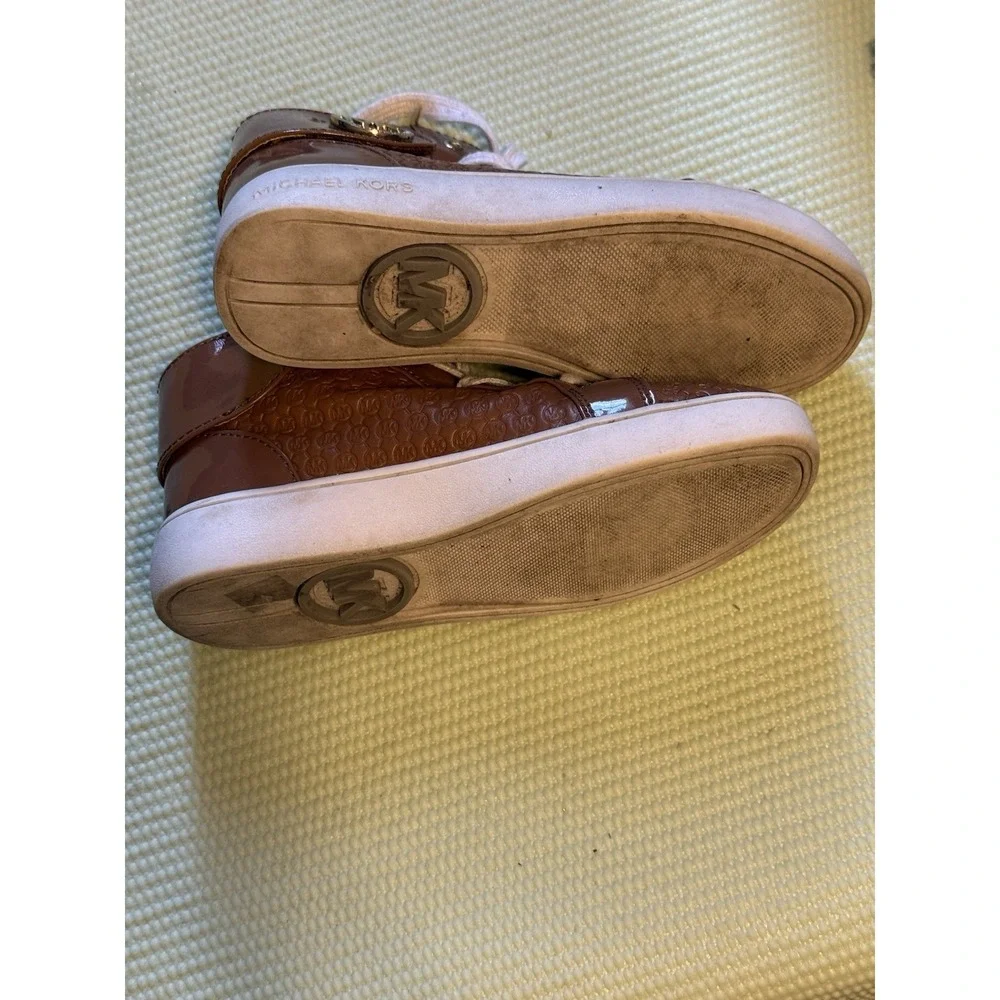 Michael Kors Ivy Lexi Cognac Embossed Brown Kids Shoes Size US 1 Casual
